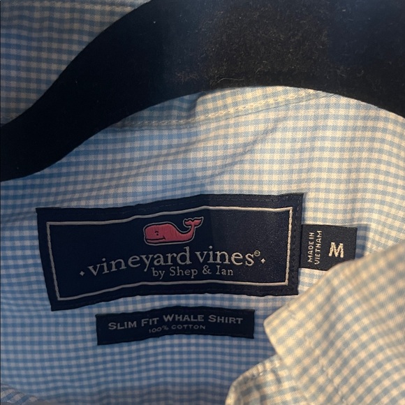 Vineyard Vines Light Blue Casual Button-Down Shirt - Picture 2 of 2
